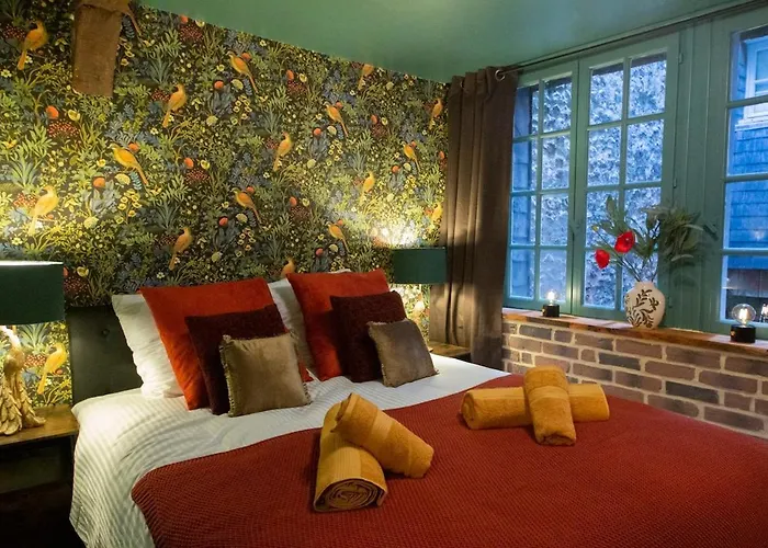 Apartment La Canopee D'honfleur, Place Sainte-catherine *