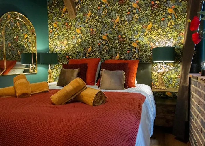 La Canopee D'honfleur, Place Sainte-catherine Honfleur